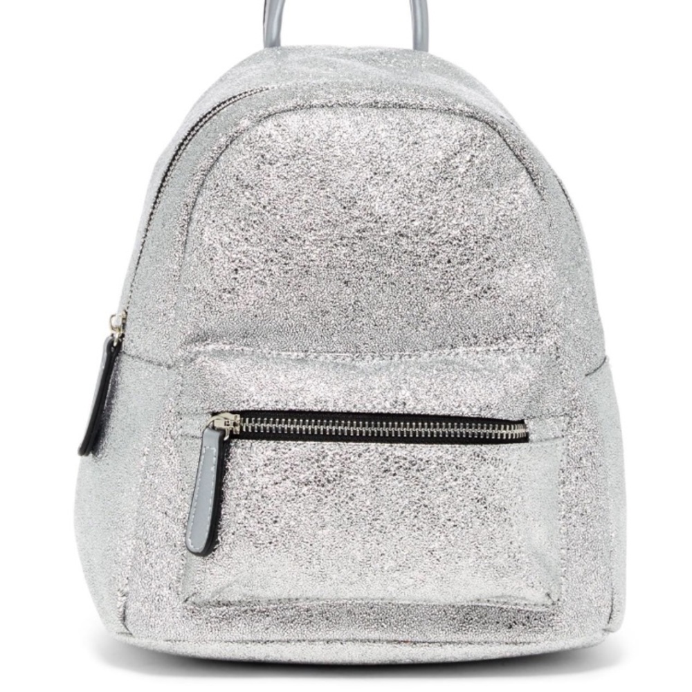 🌿Shimmery Silver mini backpack 🌿 - Picture 6 of 6